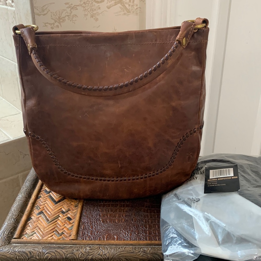 NWT Frye Melissa Whipstitch Hobo in Cognac